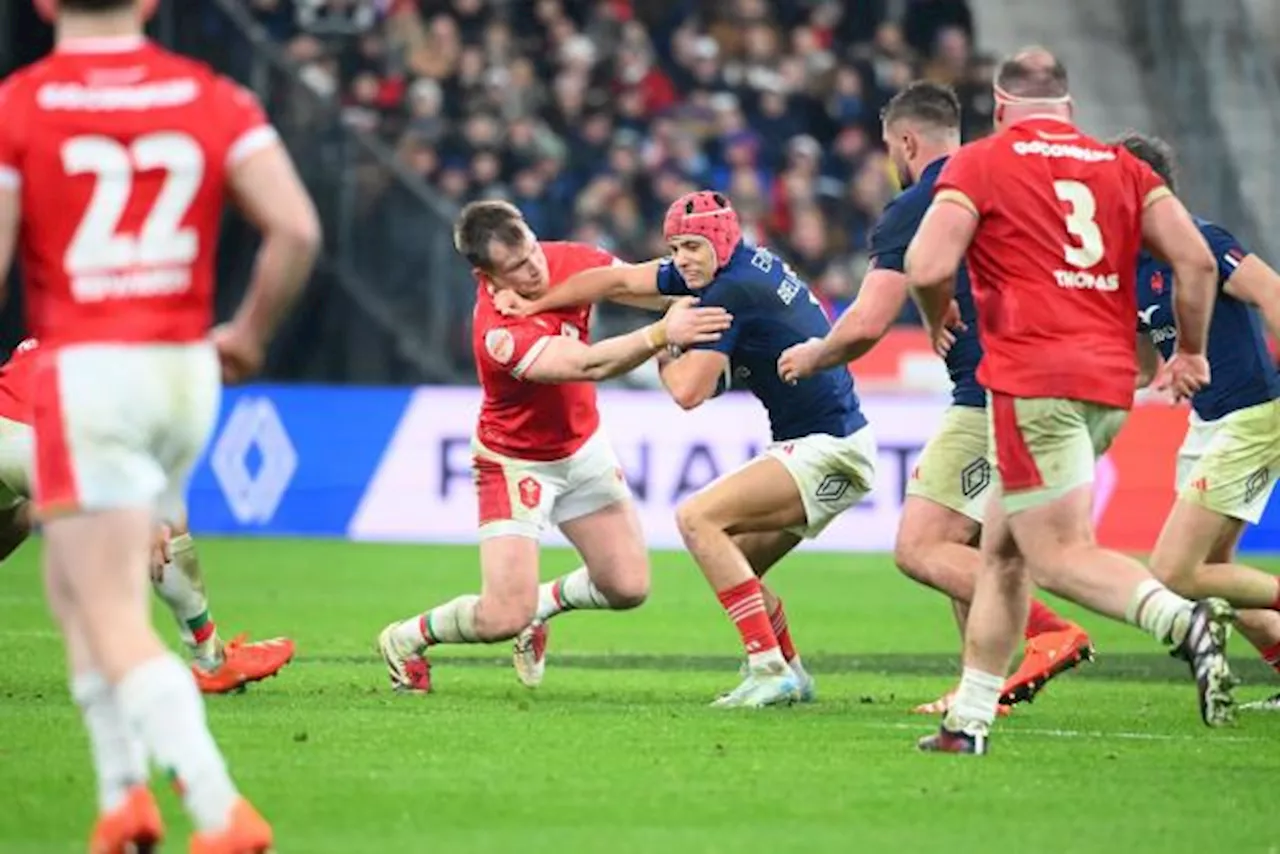 Victoire écrasante du XV de France face à une équipe galloise dépassée