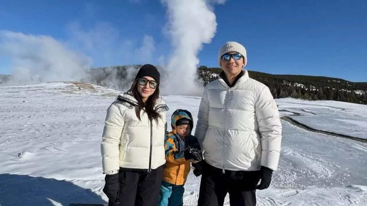 Nikita Willy dan Keluarga Menikmati Keindahan Salju di Yellowstone