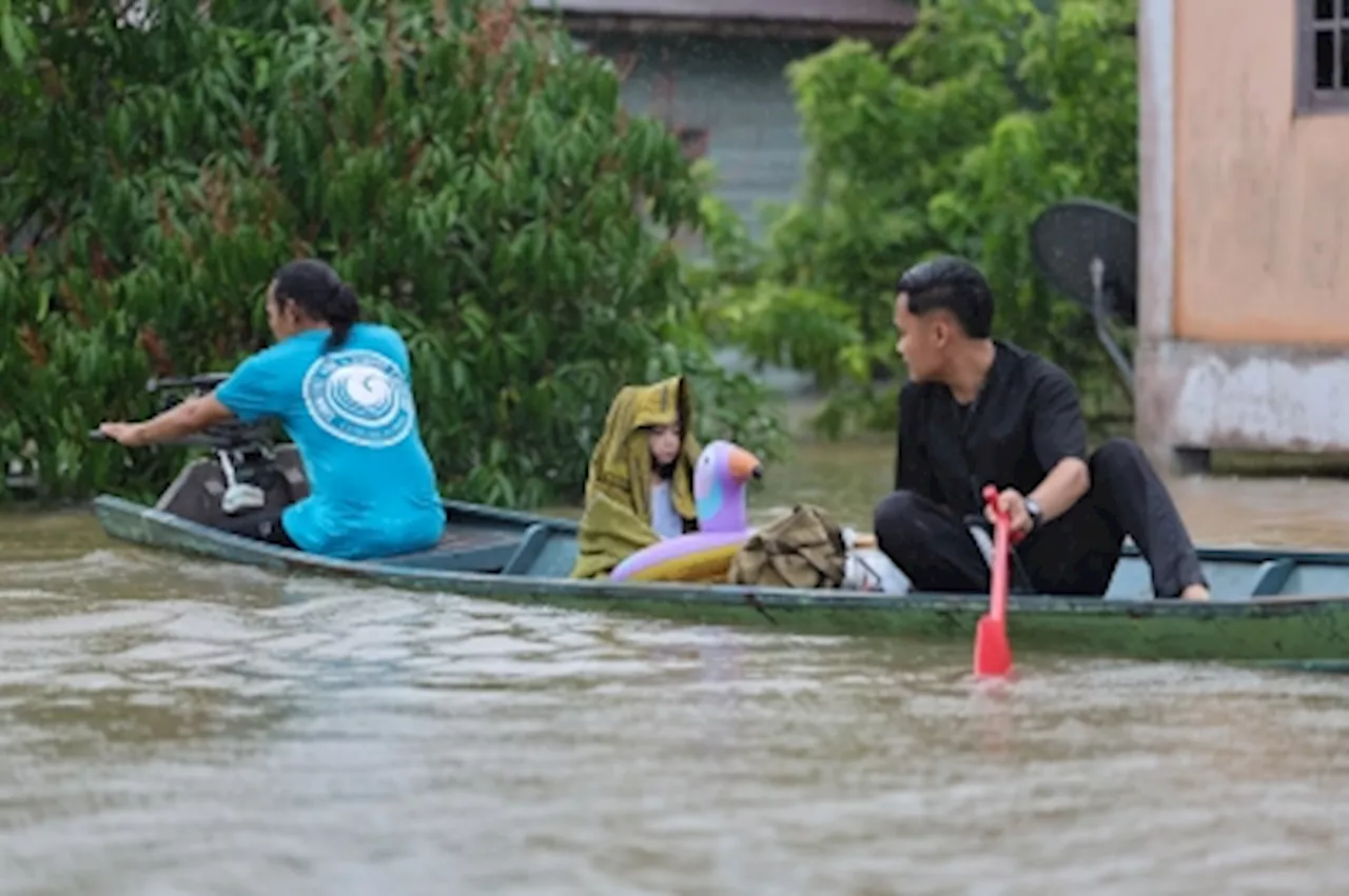 Malaysian Banks Offer Relief to Flood-Affected Customers