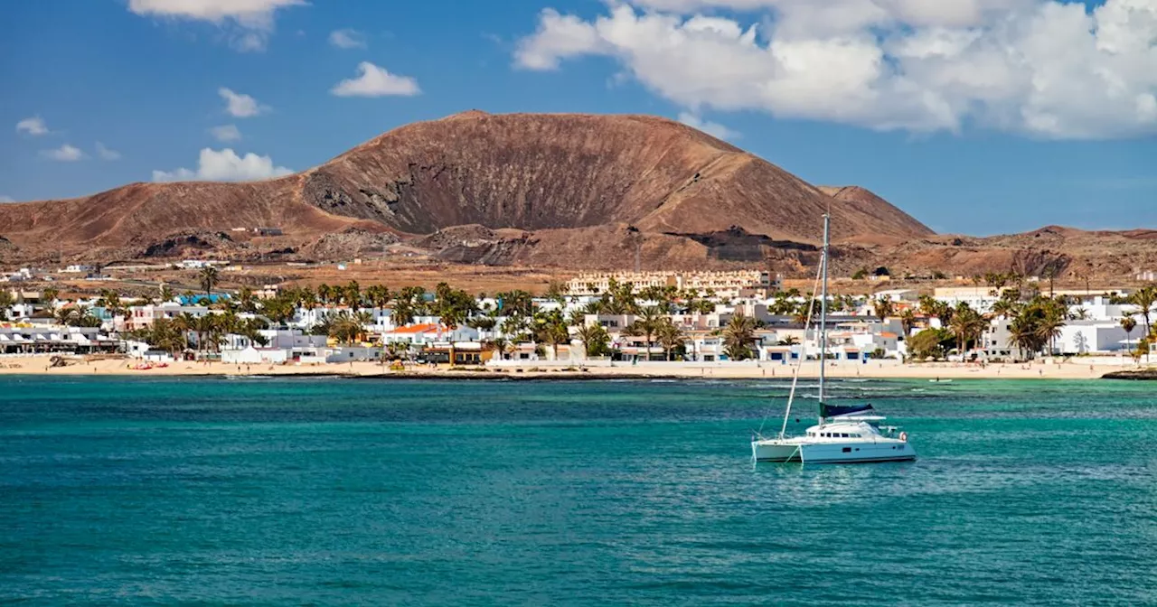 Canary Islands government issues alert update for Lanzarote and Fuerteventura