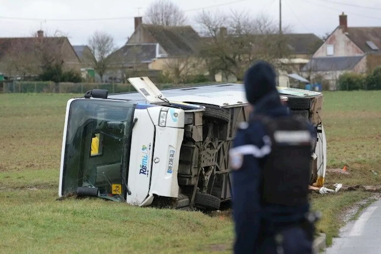 Accident de Car Scolaire à Châteaudun : Le Chauffeur Mis en Examen pour Homicide Involontaire