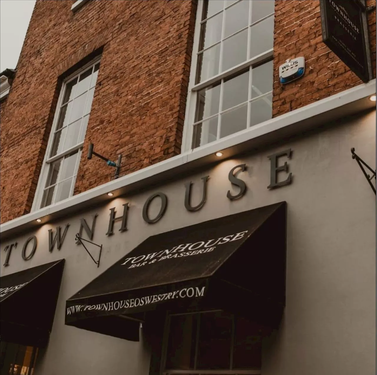 Beloved Local Townhouse Restaurant Closes its Doors