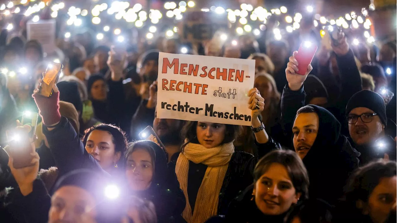 Mehrere Demonstrationen gegen CDU-AfD-Zusammenarbeit