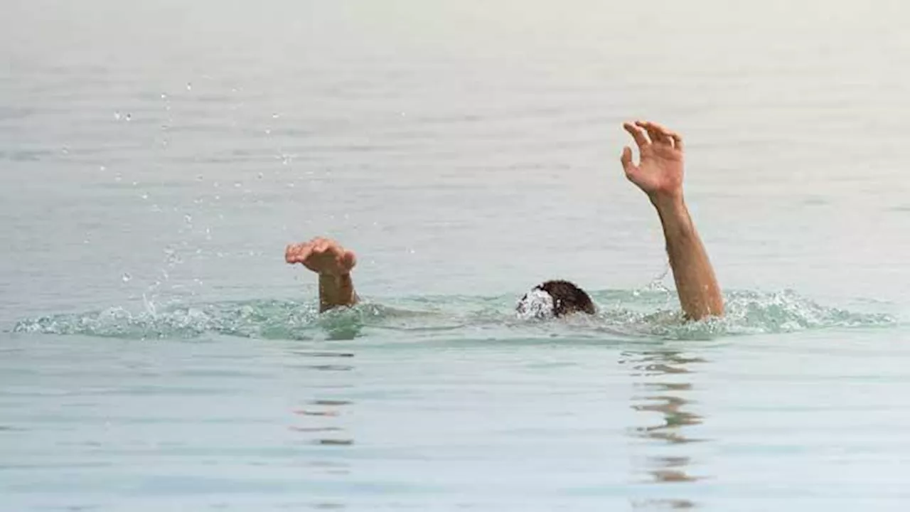 Belasan Pelajar Di Mojokerto Terseret Arus Balik di Pantai Drini, 4 Tewas Tenggelam