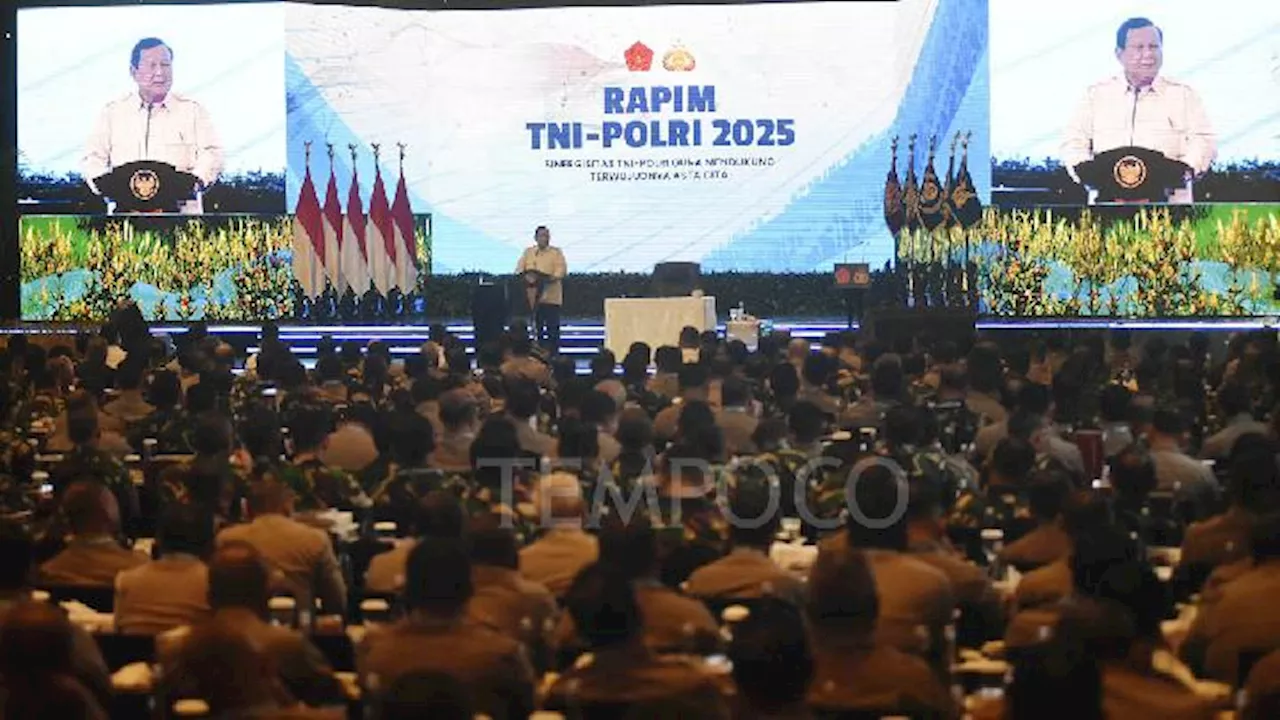 Presiden Prabowo Berikan Arahan dalam Rapat Pimpinan TNI-Polri Tahun 2025