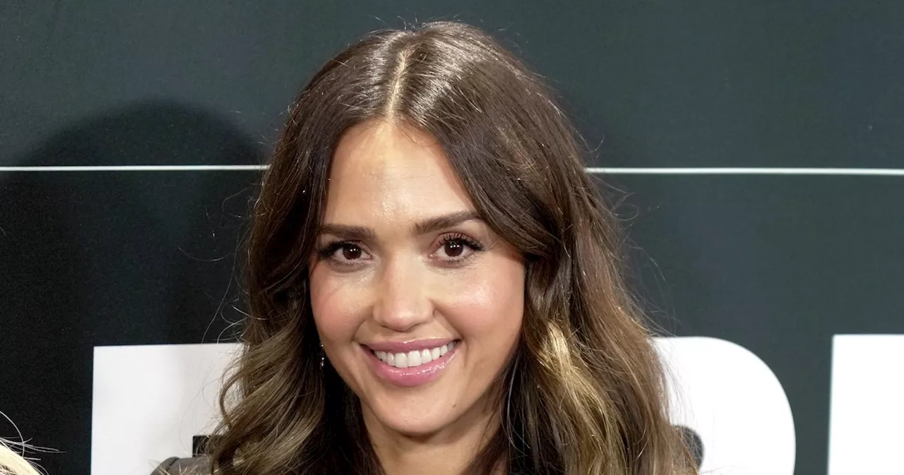 Jessica Alba Makes First Public Appearance Since Split from Cash Warren at Wildfire Benefit