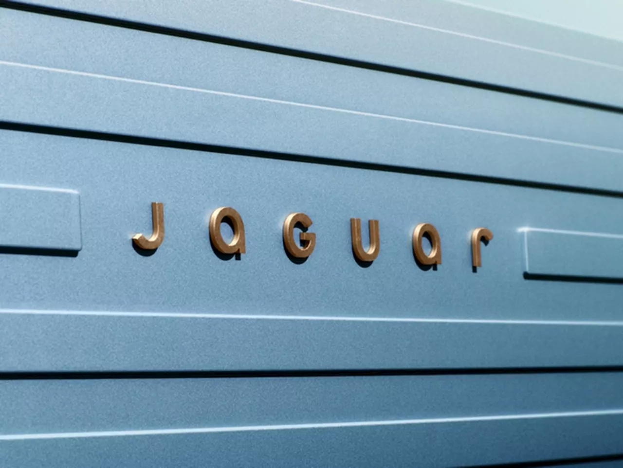 Jaguar Paralisou Vendas no Brasil