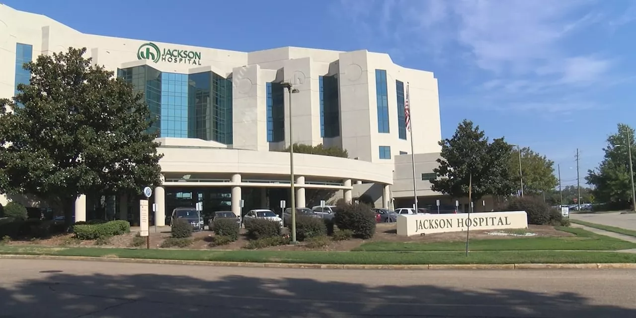 Jackson Hospital holds rally to keep doors open