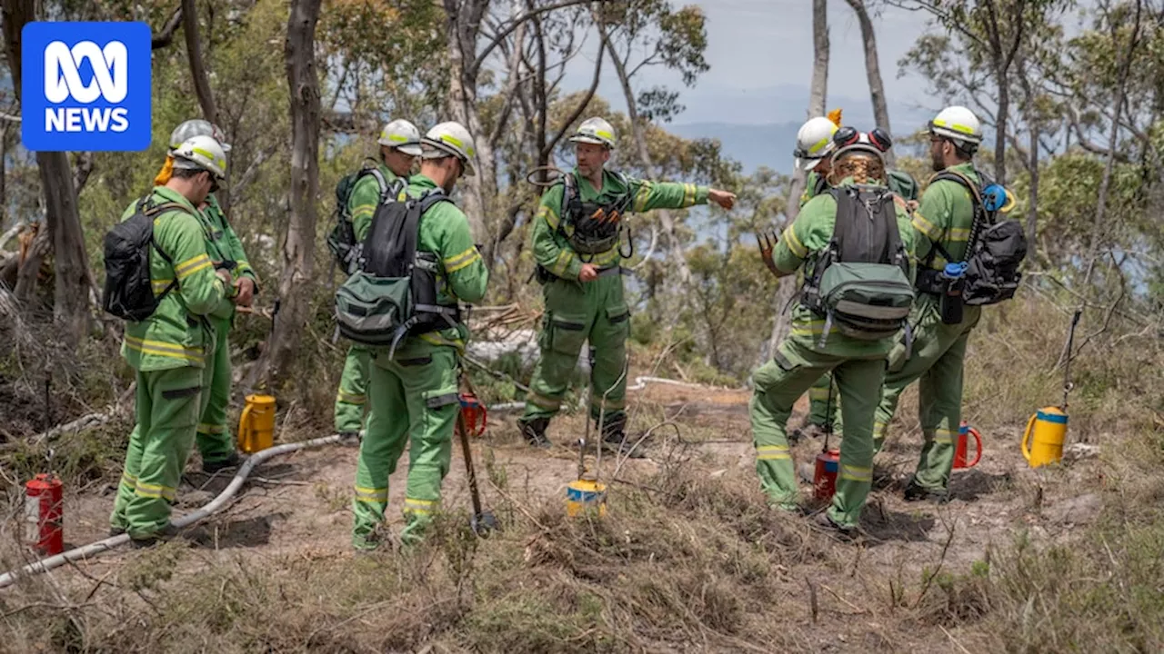 Victorian Firefighters Face Difficult Conditions Amid Heatwave