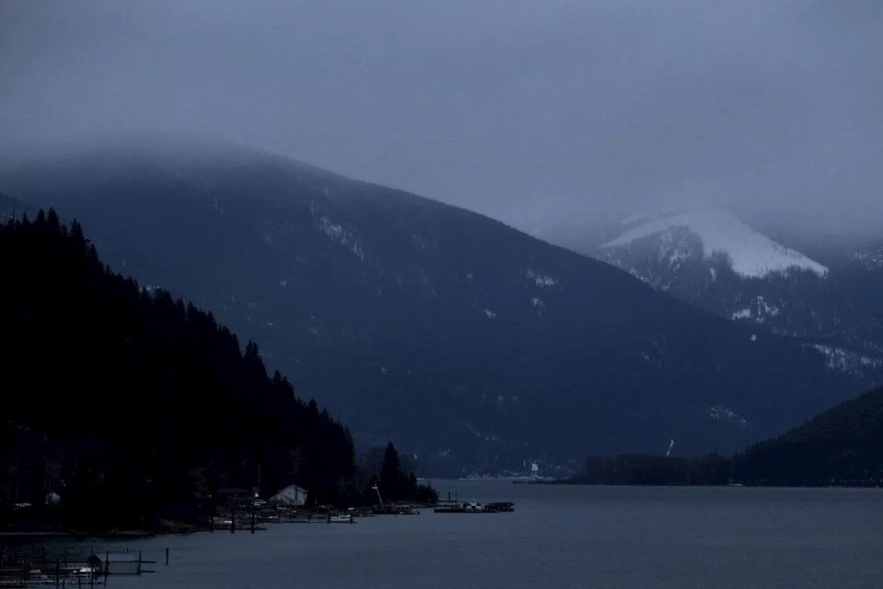 Kootenay Lake Cable Ferry Strike to Disrupt Village Lifelines