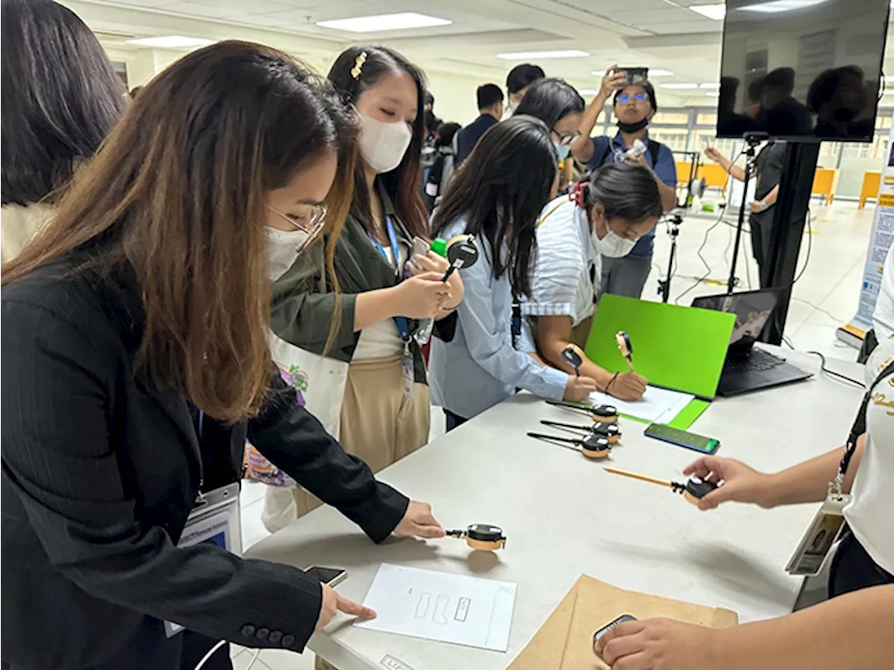 iSulat: A Philippine Innovation for Handwriting Assessment in Children with Developmental Delays