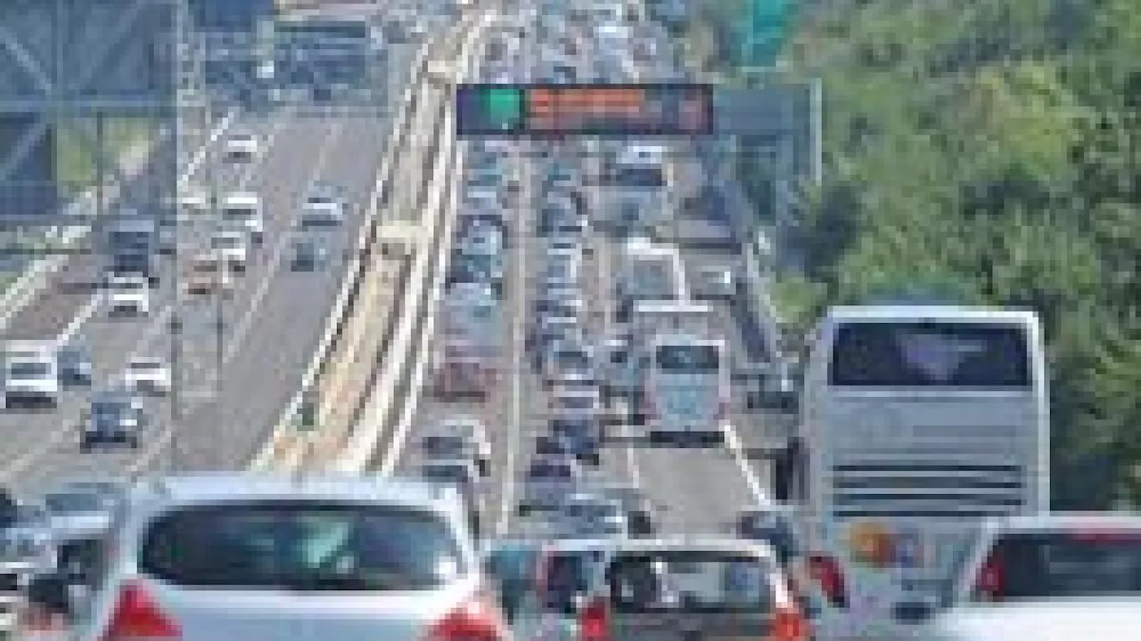 Autostrade: Investimenti e Cantieri per un Futuro Moderno