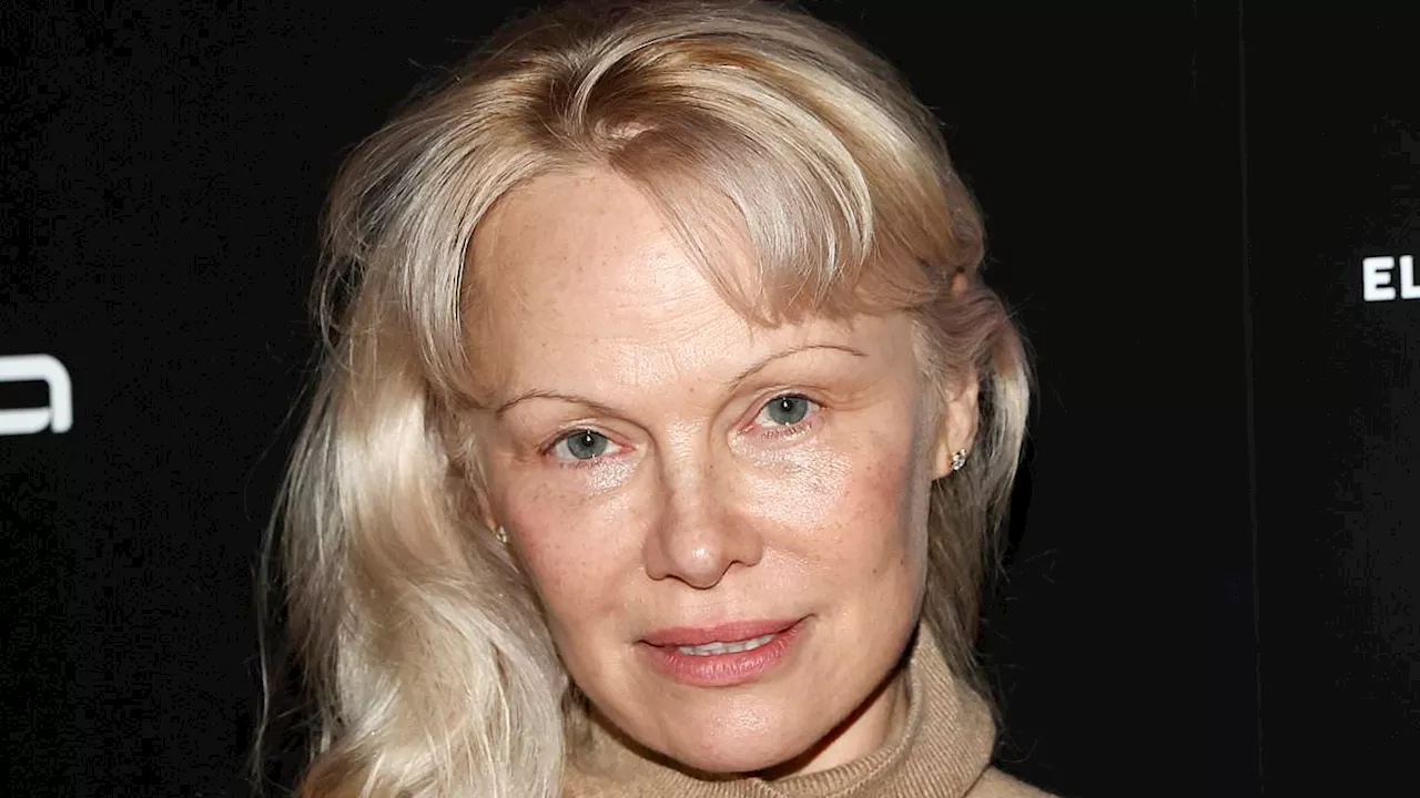 Pamela Anderson Goes Makeup-Free at Golden Globes Party