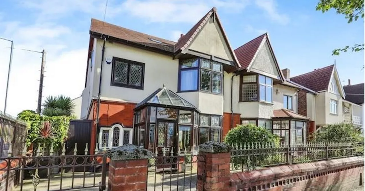 'Beautifully presented' six bedroom property on market for £600k