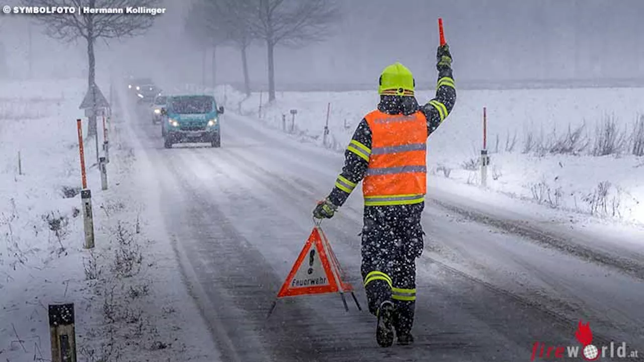 Mehrere Fahrzeuge bei Unfall auf der B 38 in OÖ beteiligt