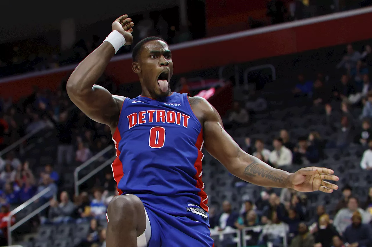 Pistons End Hornets' Losing Streak With 98-94 Victory