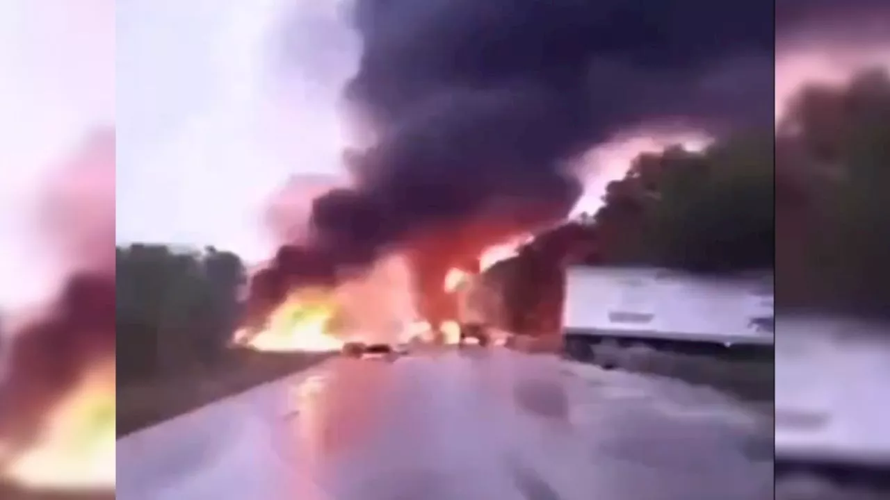 Chofer graba el momento exacto en el que un tráiler y una pipa chocan de frente