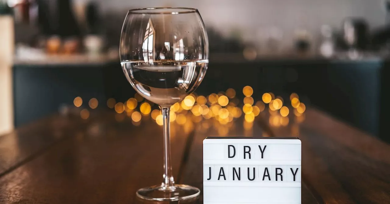 Dry January: What to Expect During the 31-Day Alcohol-Free Challenge