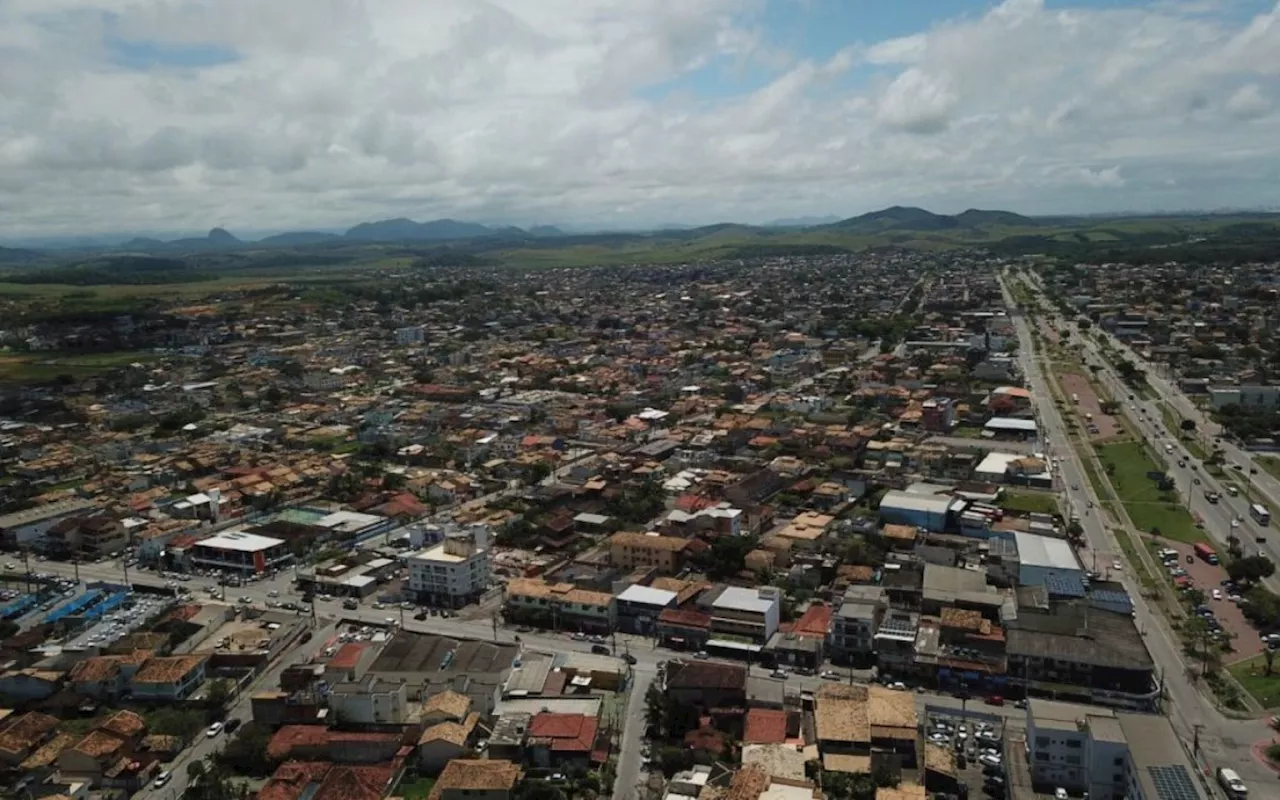 Vazamento de Esgoto em Rio das Ostras: Força-Tarefa Atua para Regularizar Situação