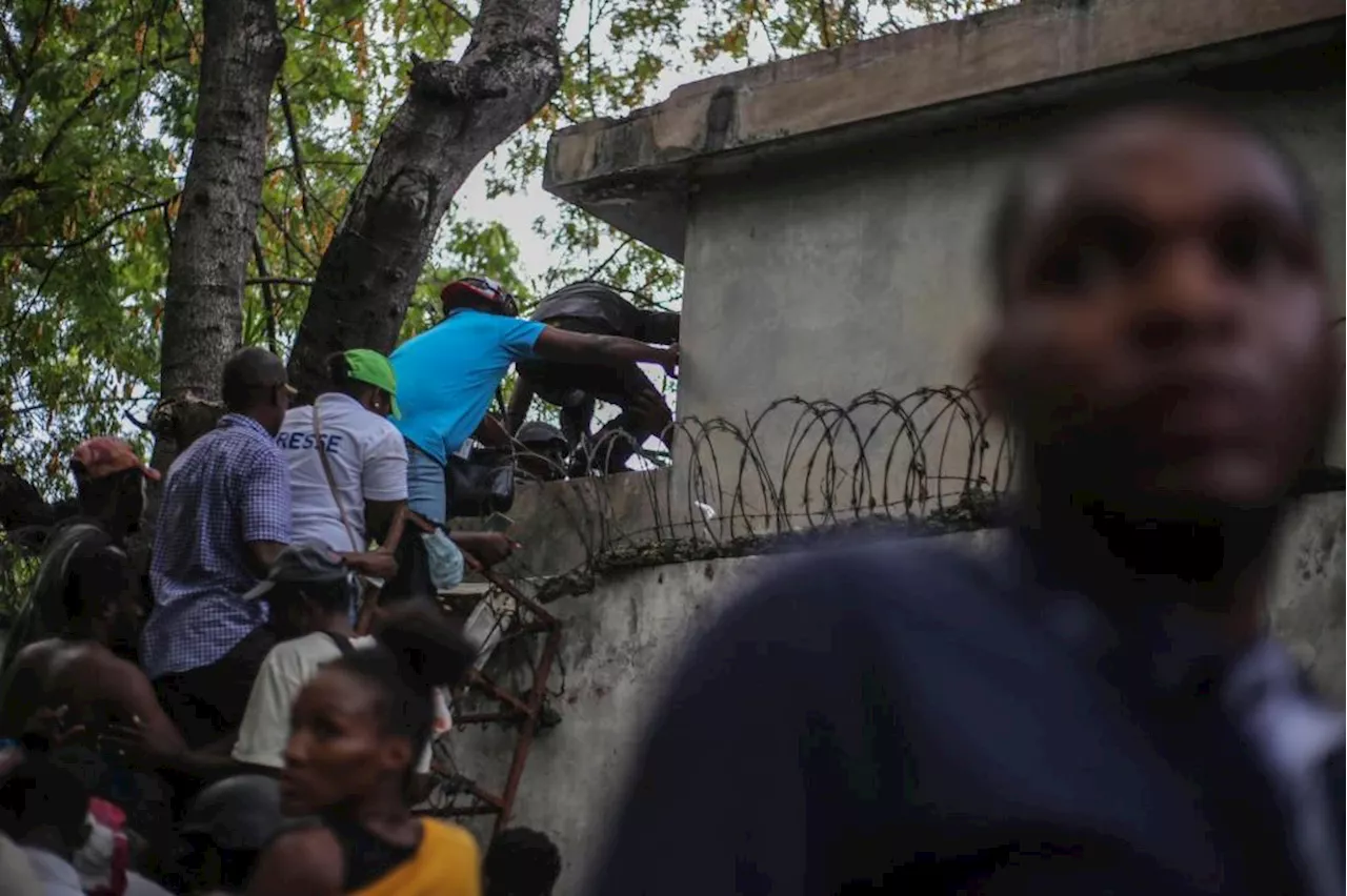 Central American Troops Arrive in Haiti to Combat Gang Violence