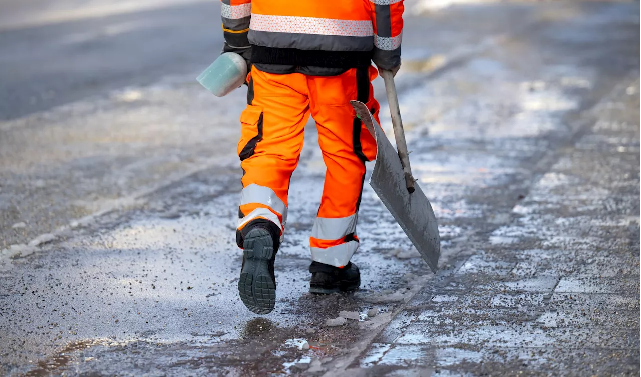 Schnee und Eis in München - Glatteisgefahr durch gefrierenden Regen