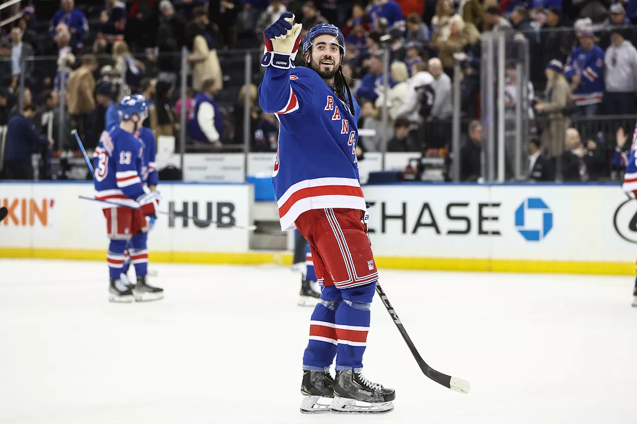 Mika Zibanejad Records 700th Point in Rangers' Win Over Bruins