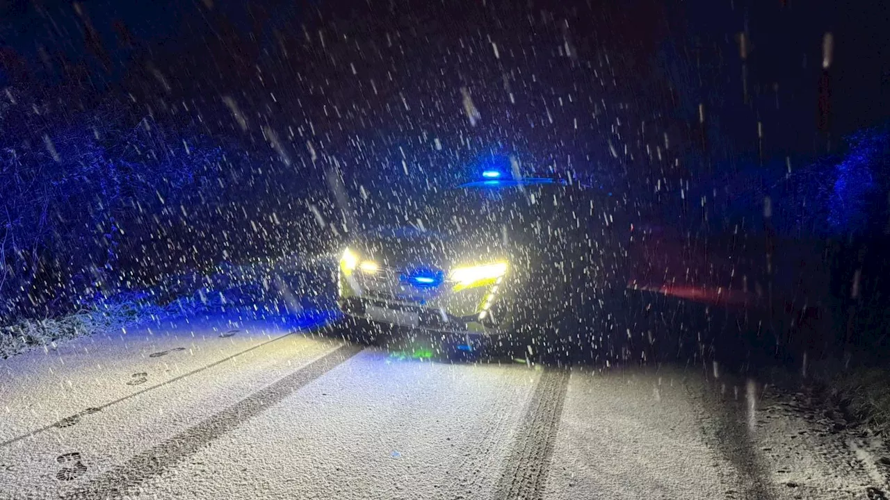 Heavy Snow Leads to Road Closures and Travel Disruptions Across the UK