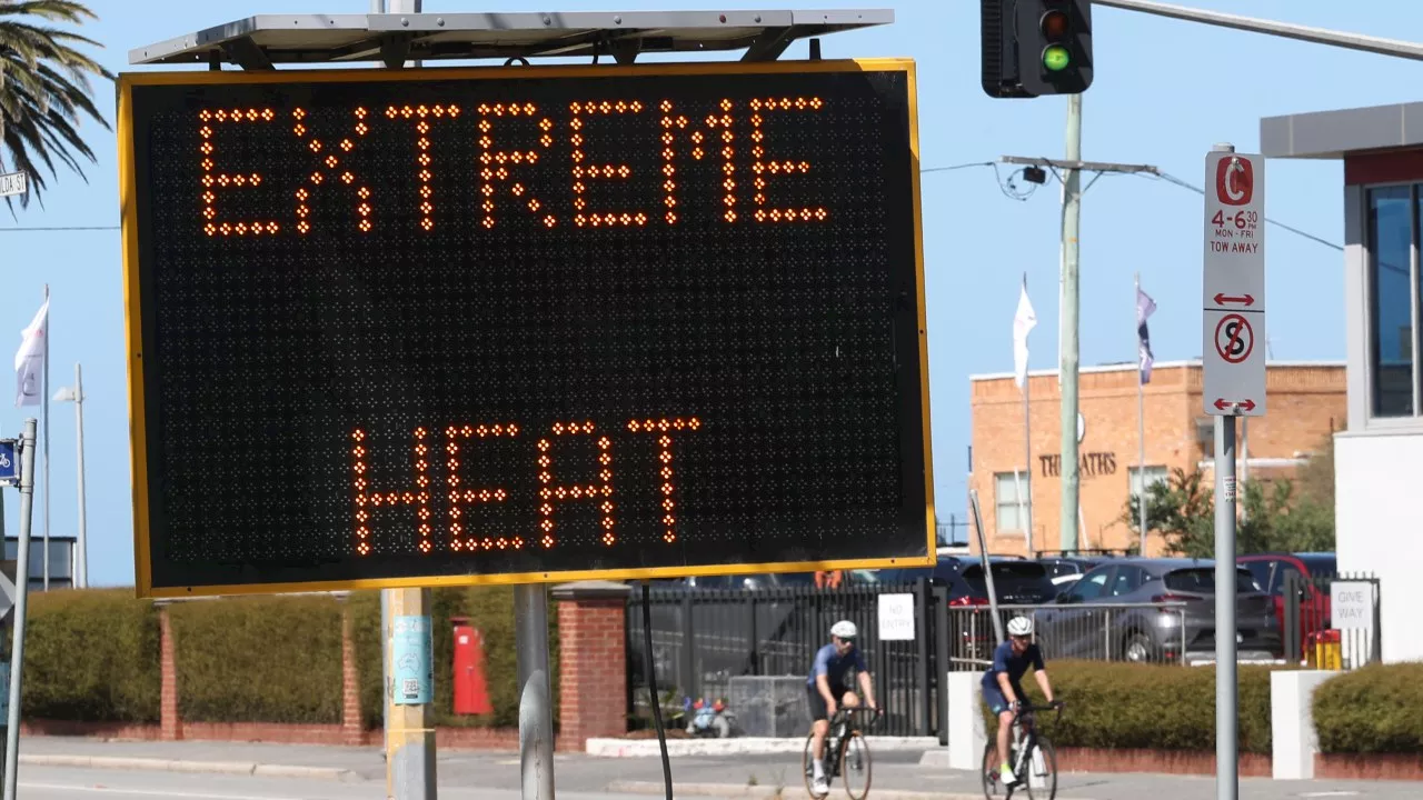 Scorching Heatwave Sweeps Australia