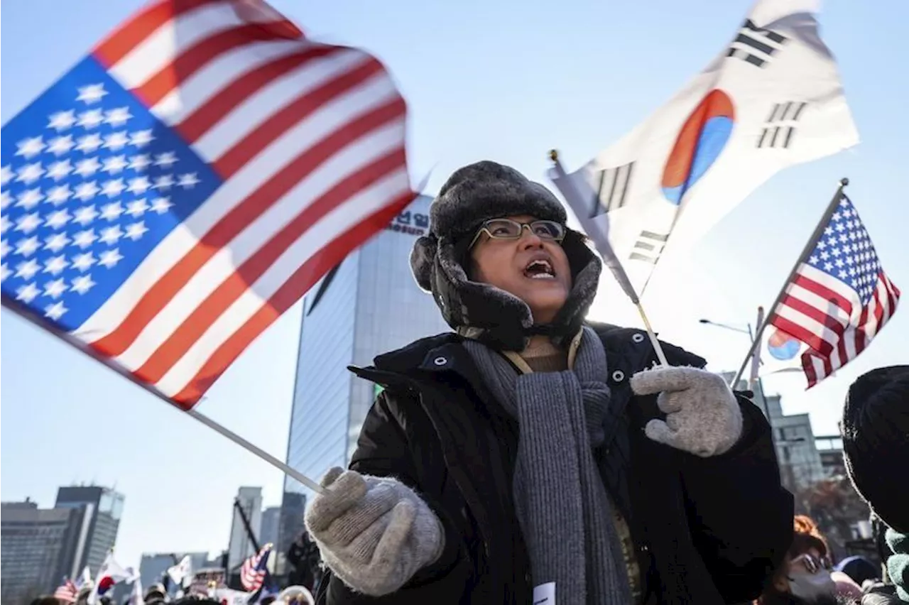 American Flags Waved in Support of South Korea's President