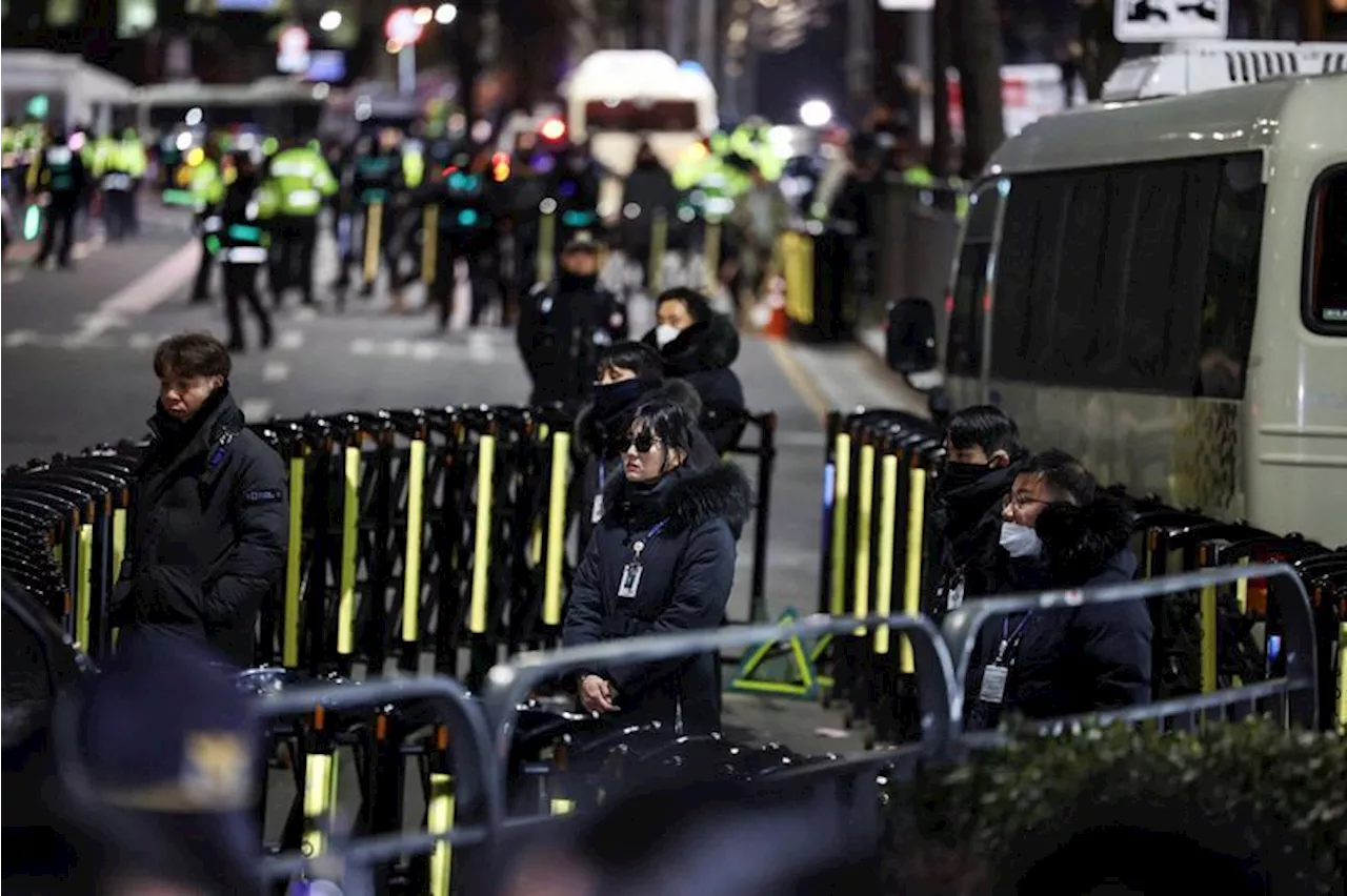 South Korea's Impeached President's Aide Blocked Arrest Warrant, Sparking Political Crisis