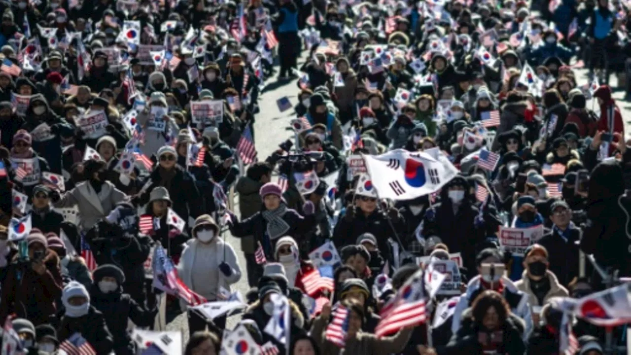 Südkorea: Massendemonstrationen nach gescheiterter Verhaftung von Ex-Präsident Yoon