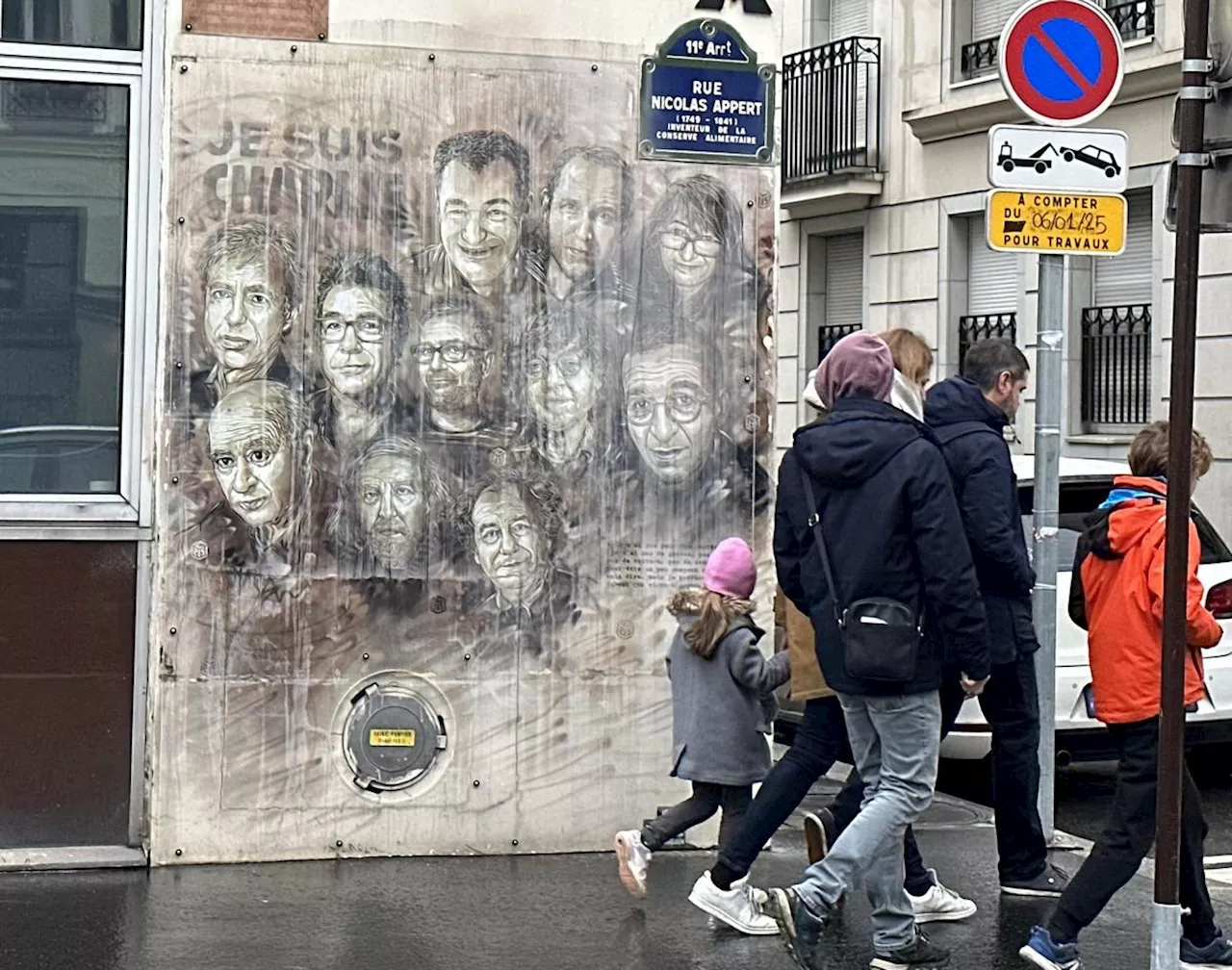 « Charlie Hebdo », dix ans après les attentats de 2015, « la blessure reste »