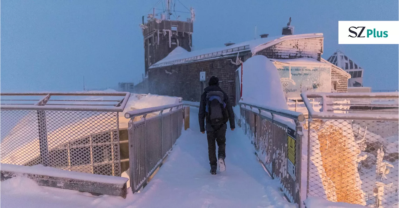 Bayern: Allein auf der Zugspitze