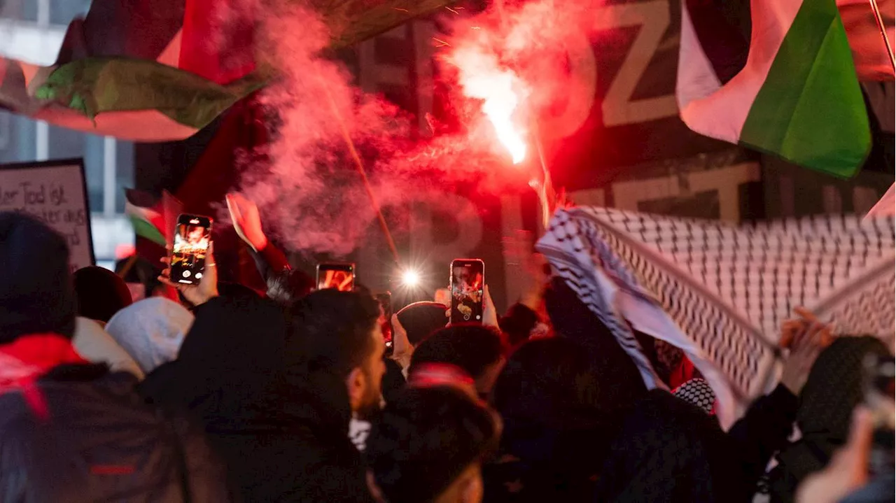 Pro-palästinensische Demo in Berlin: Polizei registriert Straftaten