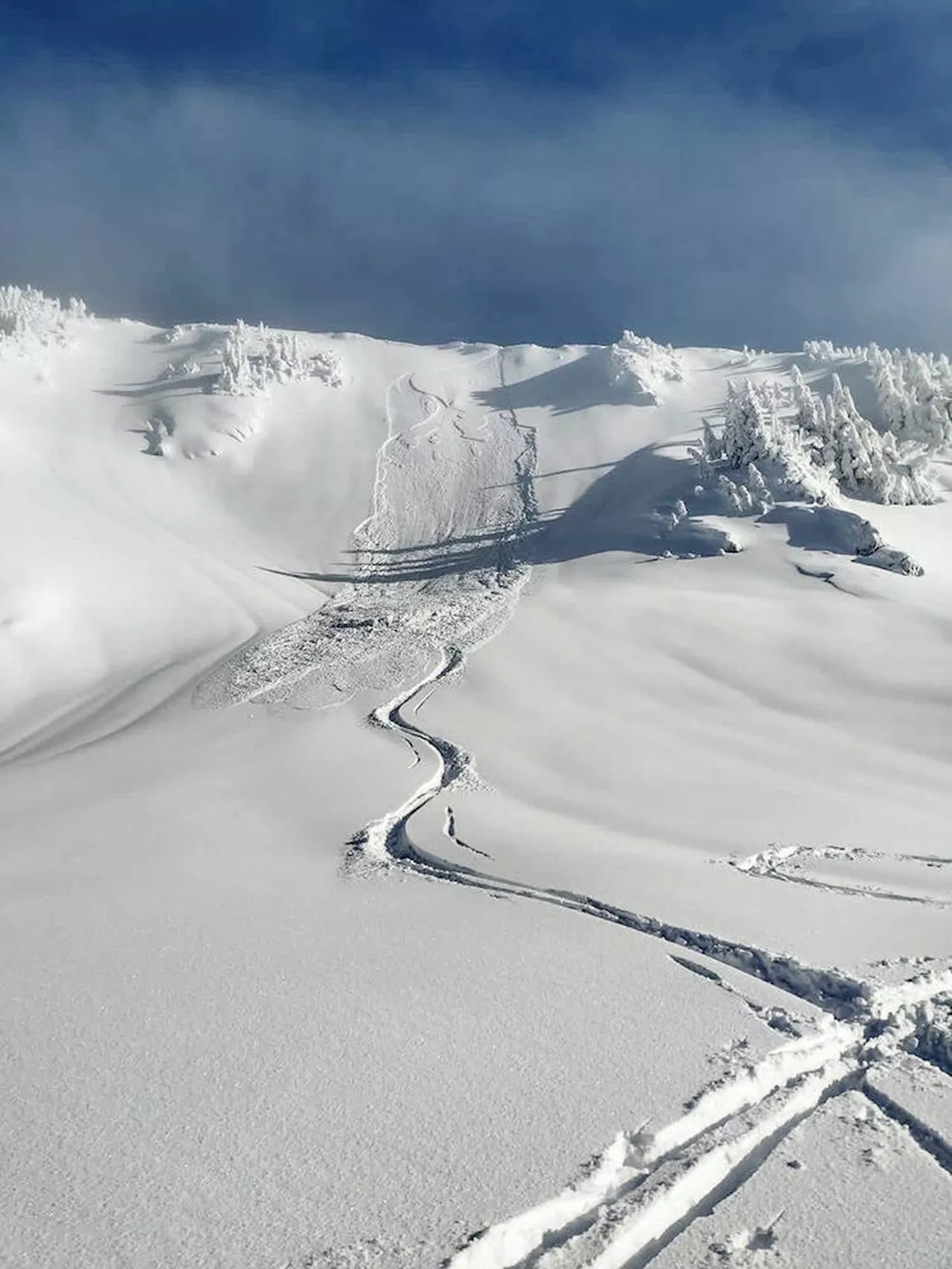 Vancouver Island Backcountry Users Warned of Wind-Loaded Slopes