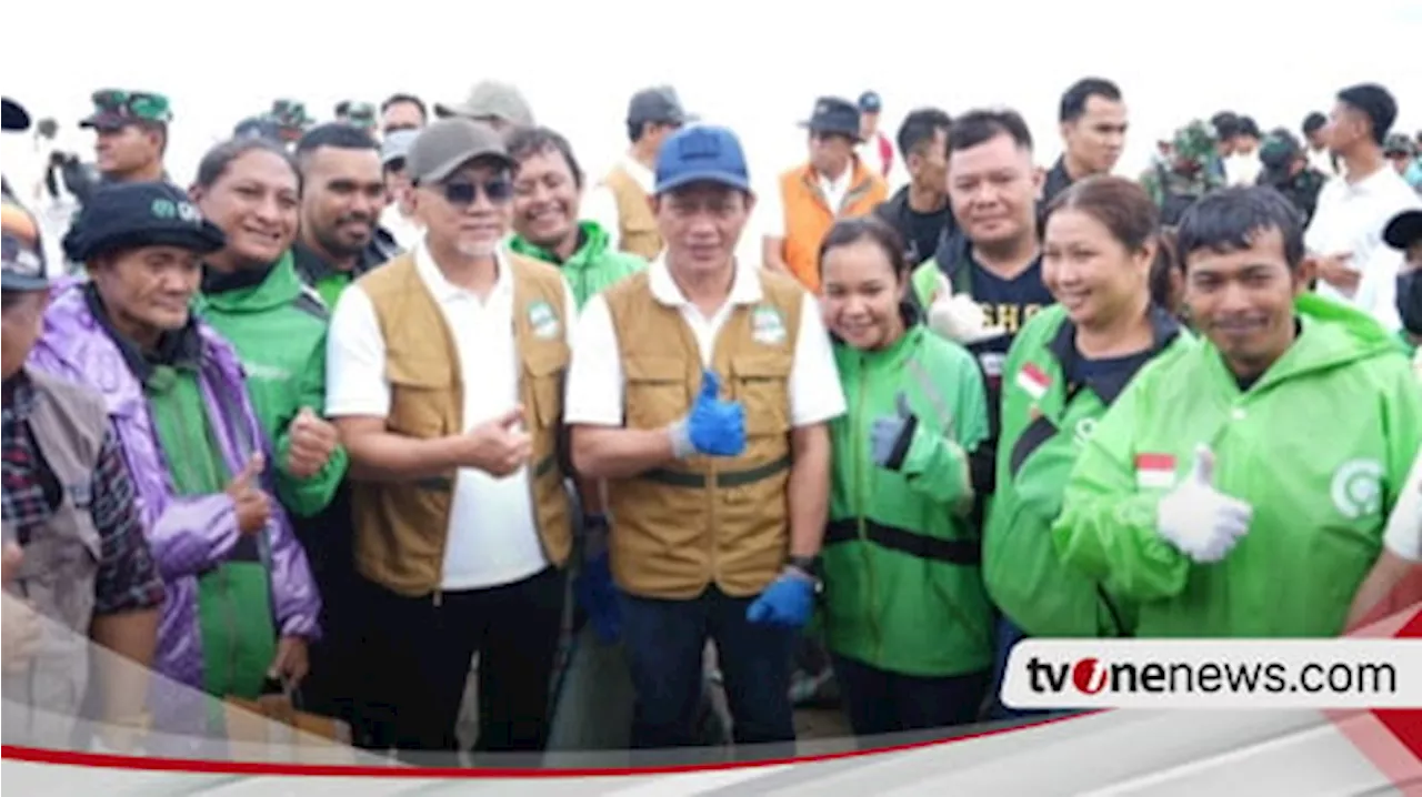 Bersih-bersih Pantai Bali, Menko Zulhas Ingatkan Pentingnya Kelestarian Lingkungan untuk Jaga Populasi Ikan Konsumsi