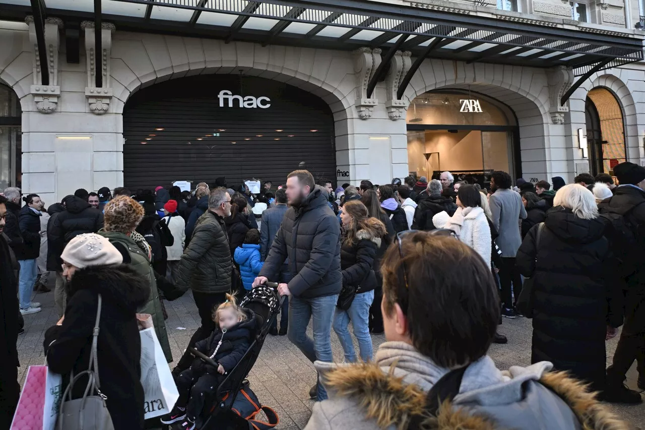 La Fnac des Champs-Élysées ferme définitivement ses portes