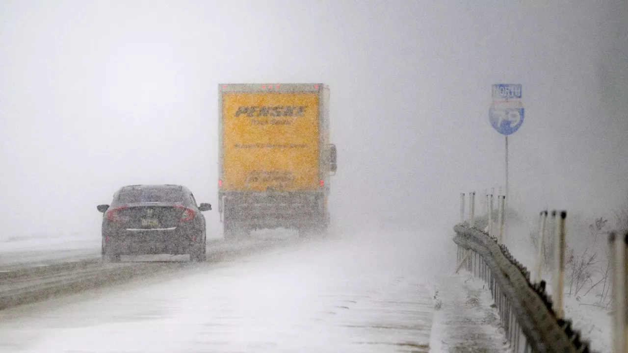 Tempête Hivernale Dévastatrice Au Coeur Des États-Unis