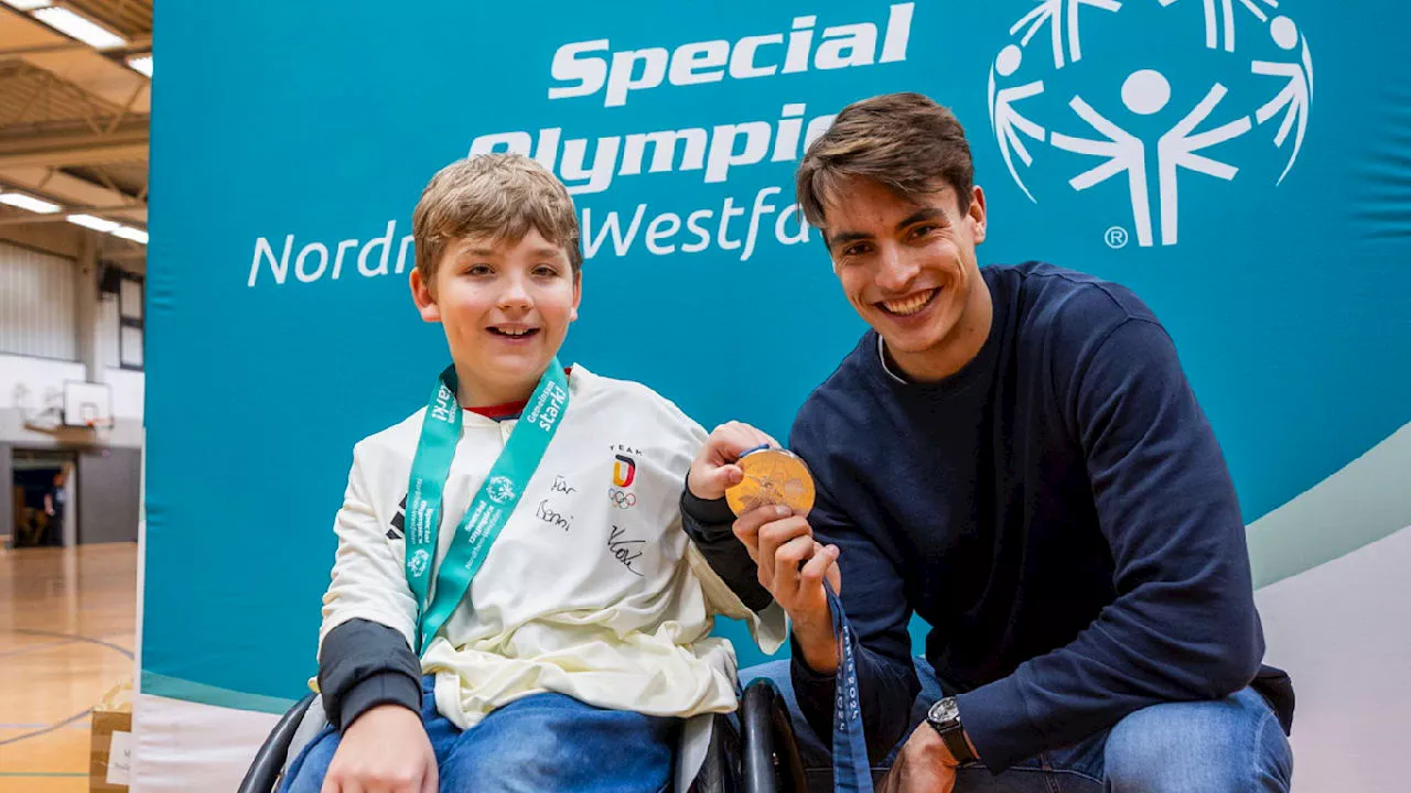 Handball: Wie der kleine Benni (10) Julian Köster zu Silber verhalf