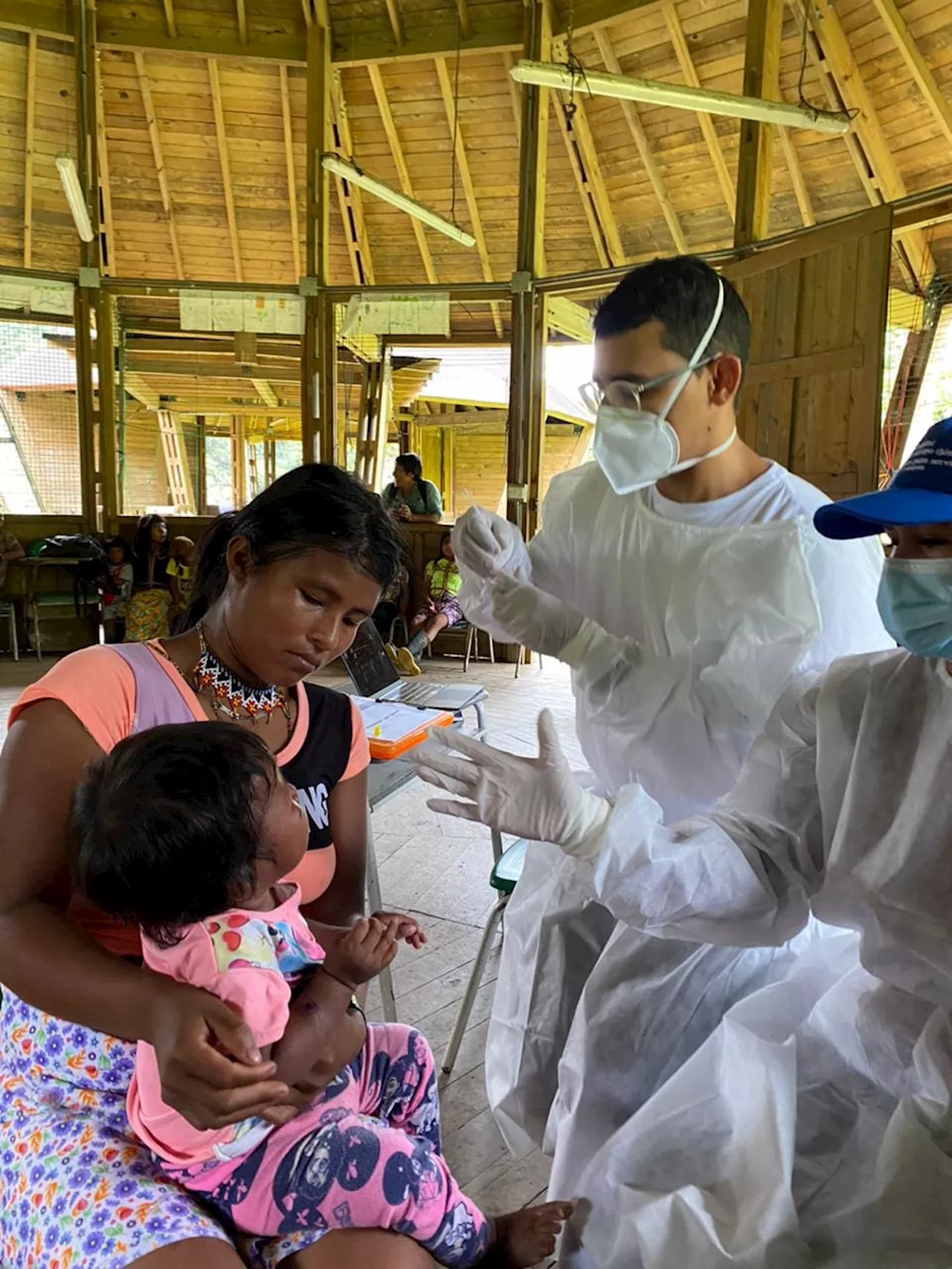 Gobernación de Antioquia Combate Brote de Tosferina en Comunidades Indígenas