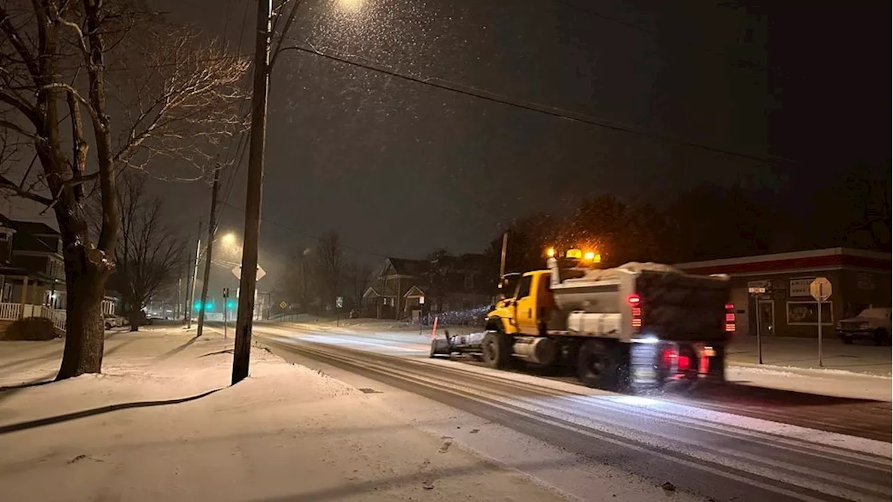 Dangerous Winter Storm Brings Heavy Snow and Ice to Central US