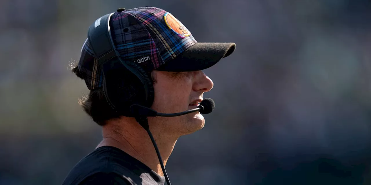 Browns Fire Offensive Coordinator Dorsey After Disappointing Season