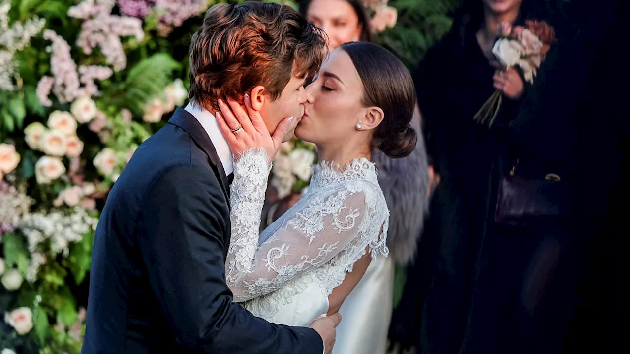 Chess Star Magnus Carlsen Marries Ella Victoria Malone