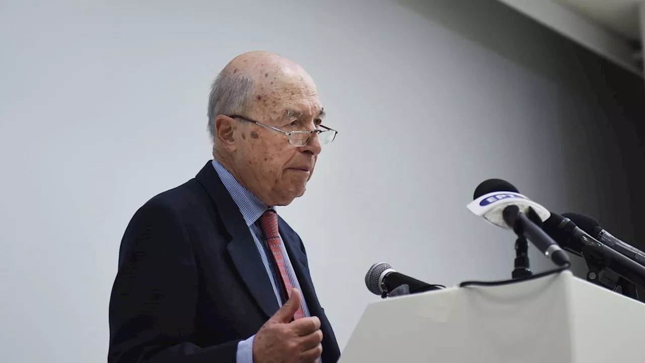 Kostas Simitis, Former Greek Prime Minister, Dies at 88