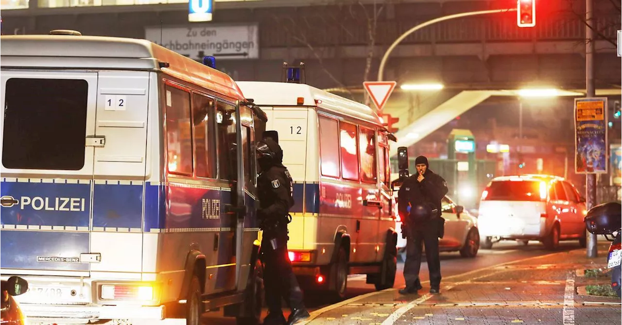 Gewerkschaft der Polizei fordert Böllerverbot nach Silvesterrandal