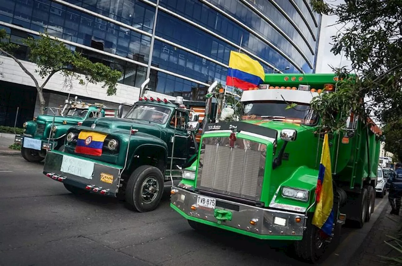 Transportadores exigen al Gobierno cumplimiento de acuerdos ante alza en el ACPM