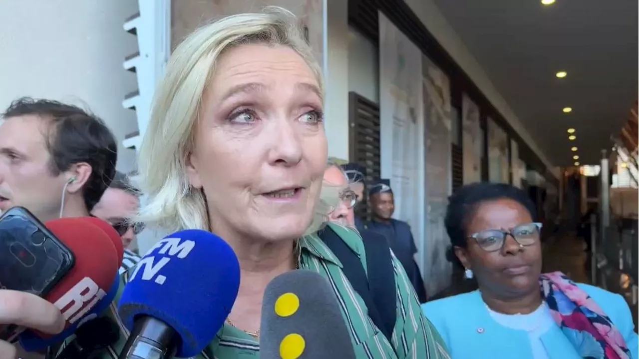 Marine Le Pen à Mayotte : 'Mayotte debout' ne va pas assez loin