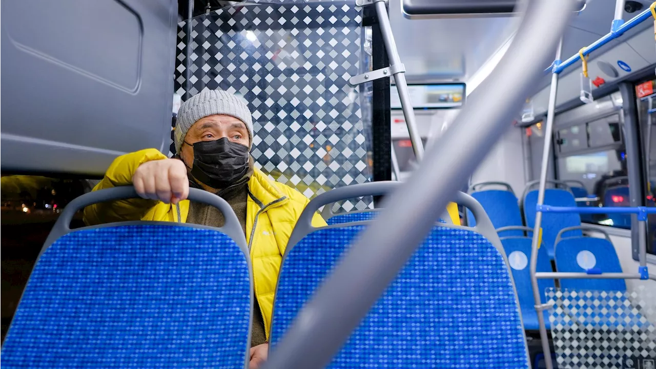 For a safe bus journey in Singapore, wear winter clothing and safety helmet Singapore News