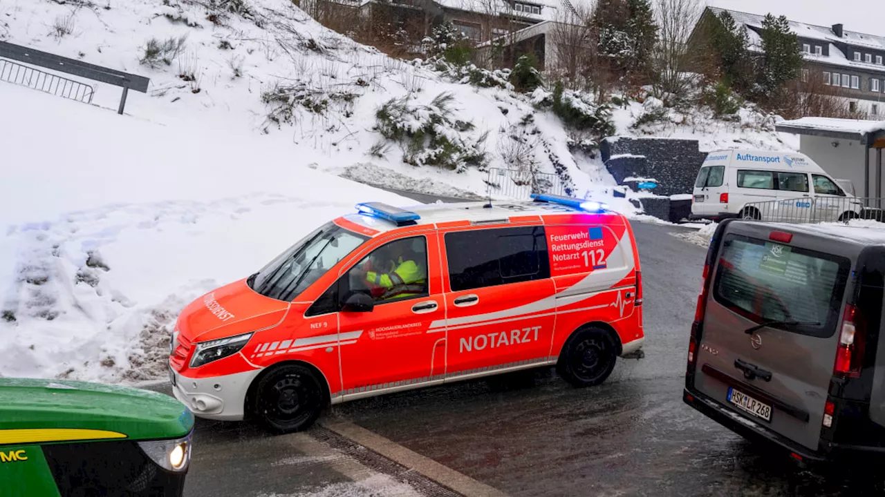 Viererbob-Rennen im Weltcup in Winterberg nach Sturz verschoben