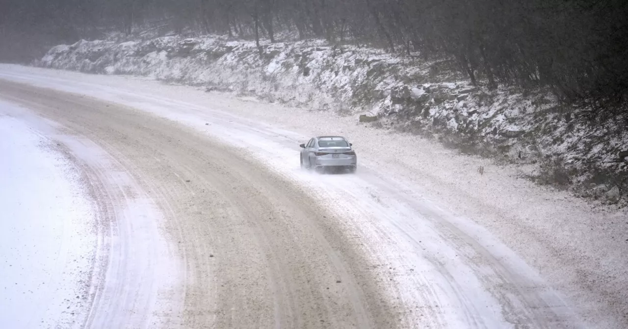 Major Winter Storm Hits Mid-Atlantic, Bringing Heavy Snow and Blizzard Conditions